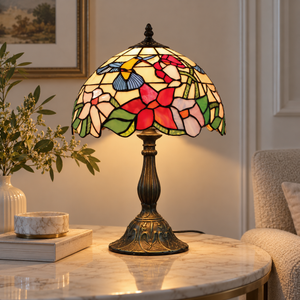 Tiffany tafellamp Tuin, ontwerp Kolibrie – bloemen en kolibries in glas-in-lood, kap Ø 30 cm