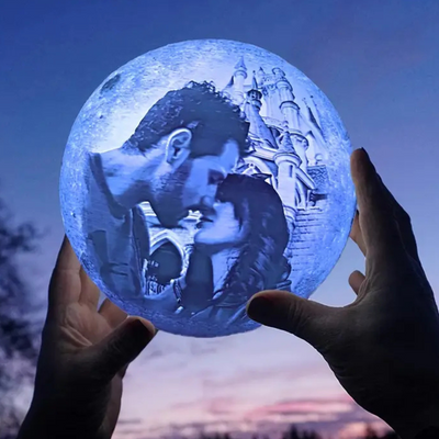 Maanlamp met foto of tekst — MemoraMoon