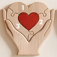 Houten familiepuzzel met namen — FamilyPiece