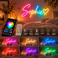 RGB neonlamp met de naam Sophie en een hartje, met kleurvoorbeelden in roze, warm wit, blauw, rood, paars en groen