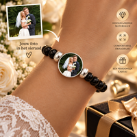 MemoraBead armband om de pols met een trouwfoto in het sieraad