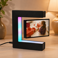 MemoraFloat – Unieke Zwevende Fotolijst met LED-verlichting